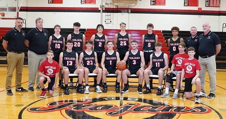Boys&#39; Basketball - Varsity