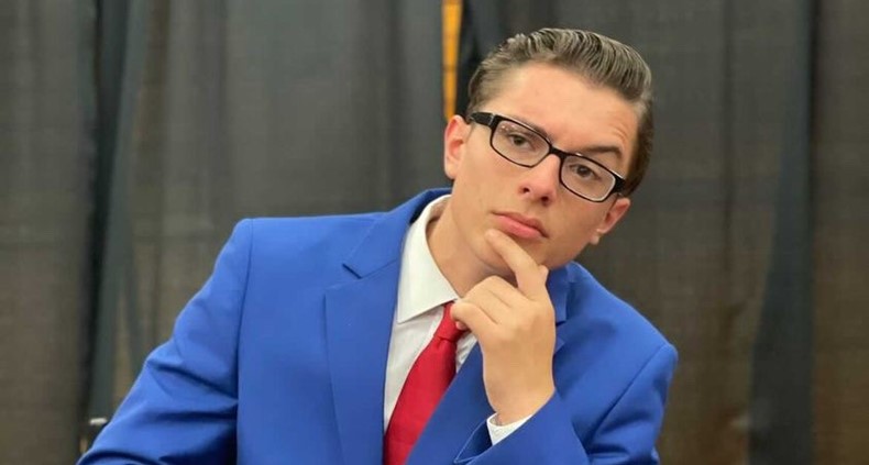 Senior Spotlight - Zack Leshon